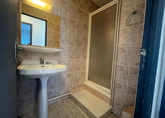 Appartement Spacious Nest With Sea View