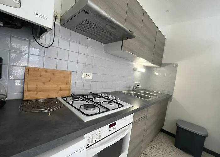 Appartement Spacious Nest With Sea View